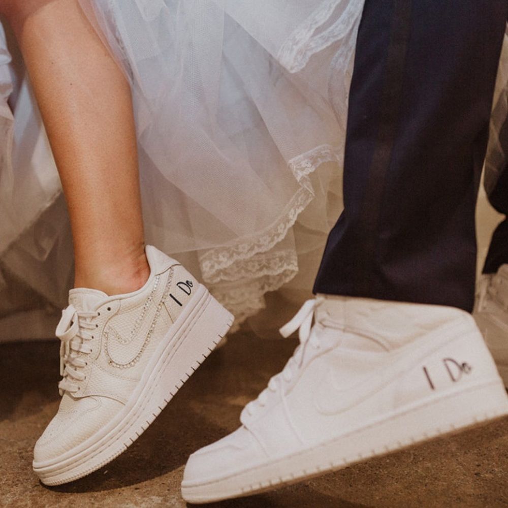 Wedding sneakers for him —- air jordan mid - Picture 1 of 3